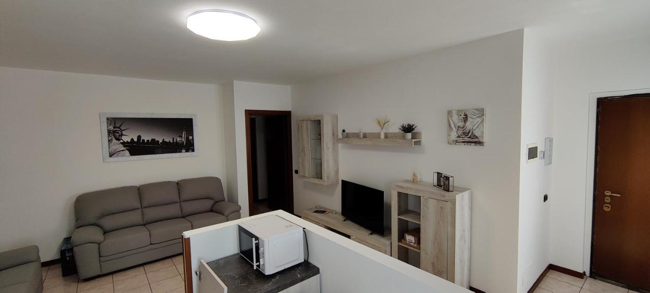 La Casa Ciarlasca Lacchiarella Экстерьер фото
